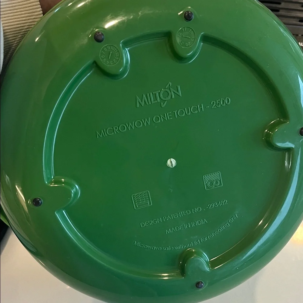 Kitchen HQ Green Casserole Dish Warmer - Picture 4 of 7